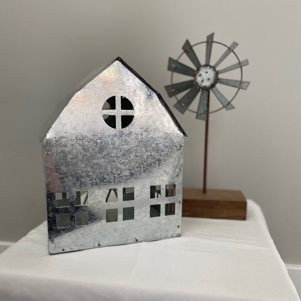 SOLD // Farm Nursery Barn and Windmill Decor - EUC